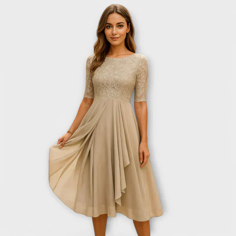 Daphné - Vestido Hecho a Mano con Bordado de Encaje y Detalles de Tul