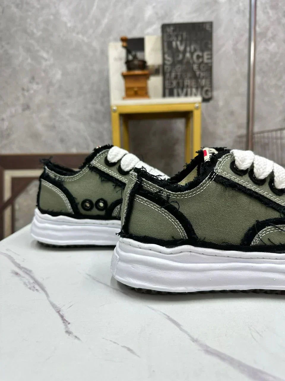 Noam - Tennis à Lacets Atypiques Olive