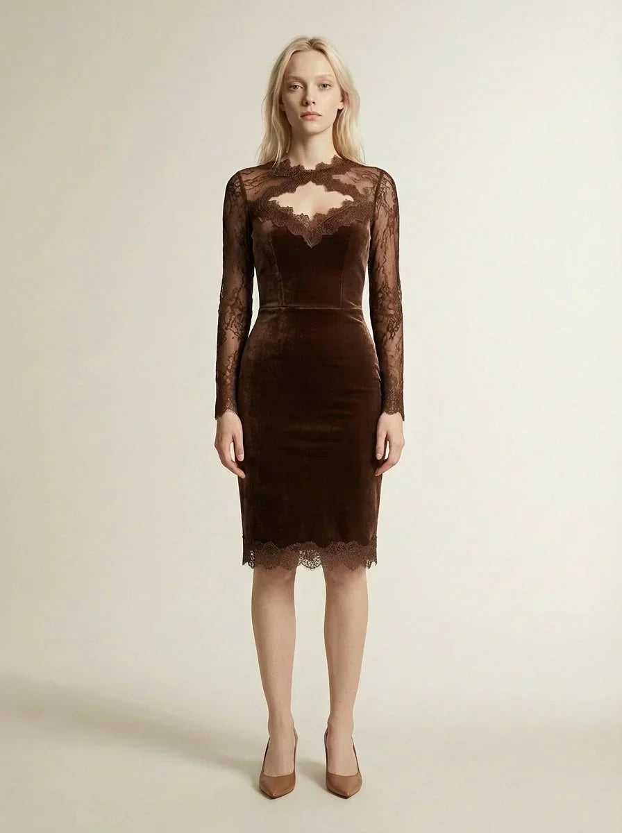 Aliyah - Robe en Daim et Dentelle Sensuelle Chic
