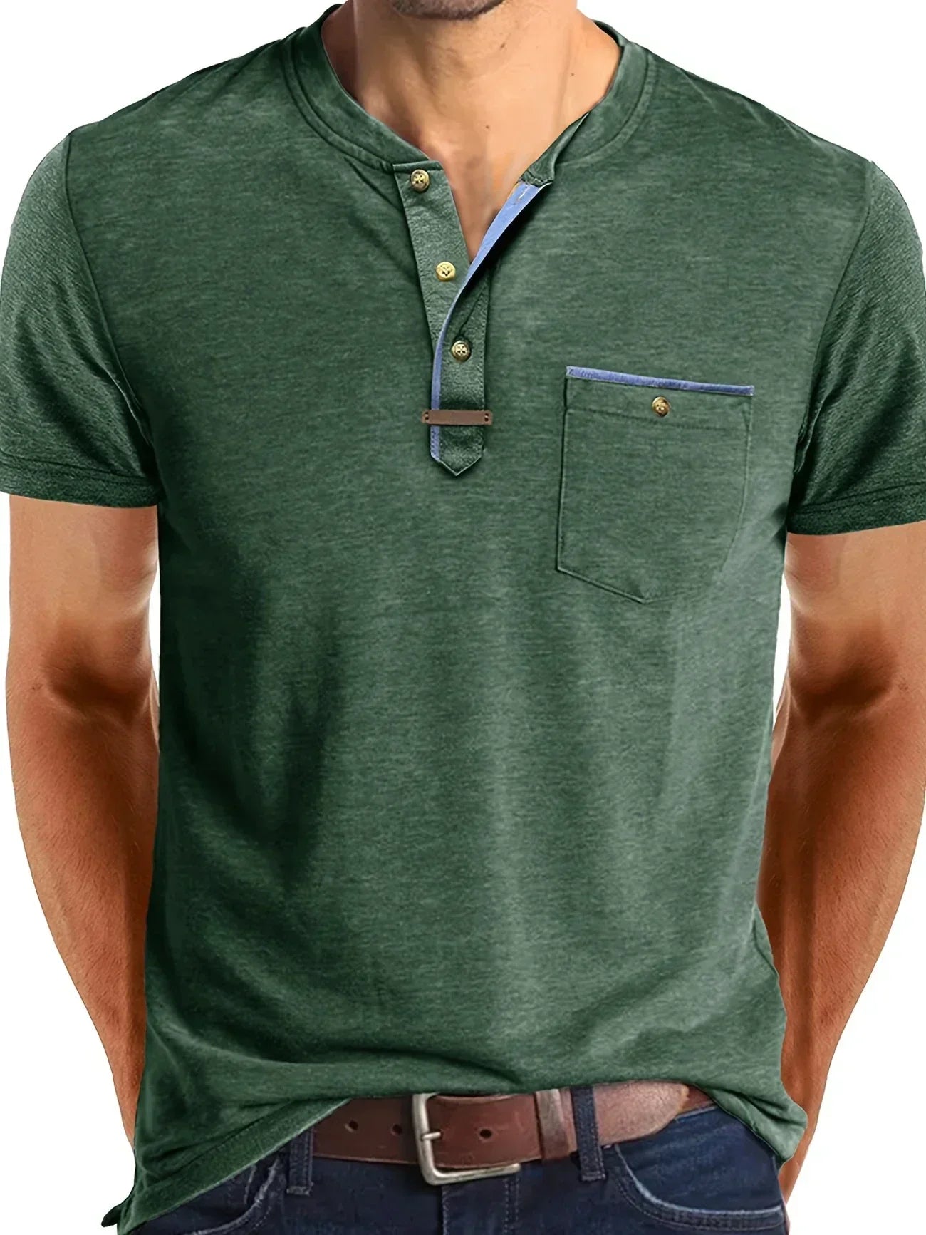 Eusébio - Elegant T-Shirt med Knapper og Lomme
