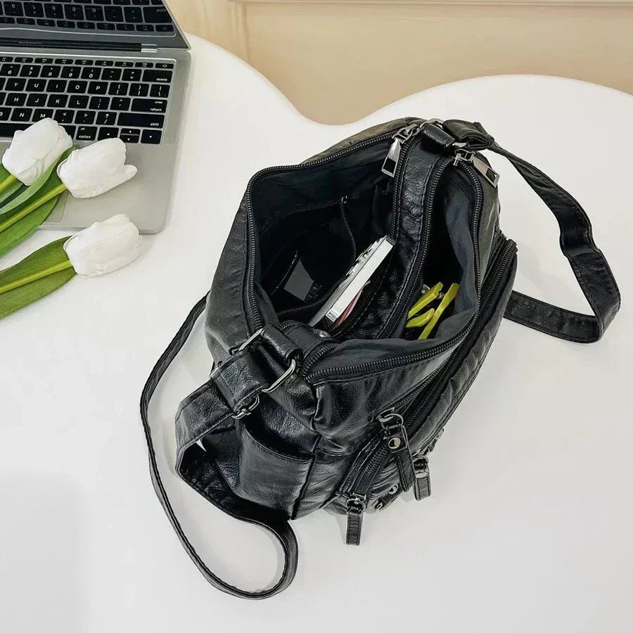 Bouchra - Bolso de Cuero al Hombro Multibolsillos