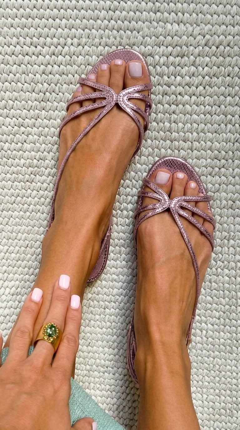 Margarida - Sandalias Elegantes de Charol Metálicas Femeninas