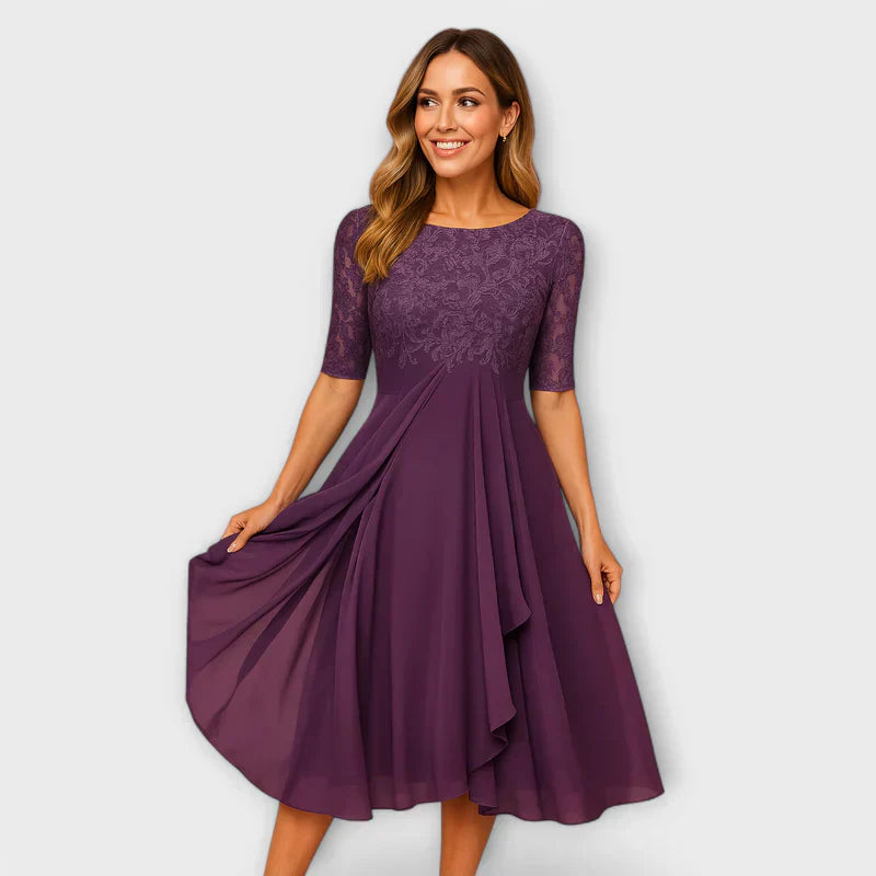Daphné - Vestido Hecho a Mano con Bordado de Encaje y Detalles de Tul
