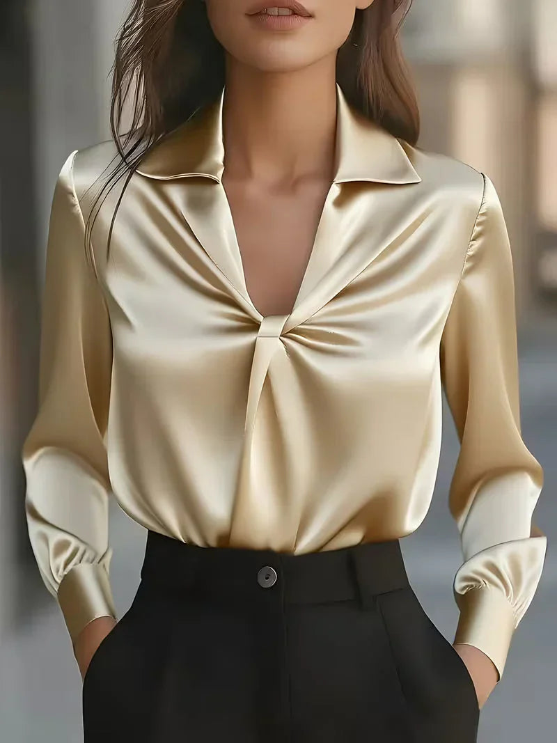 Keira - Blusa De Seda Lujosa Con Drapeado