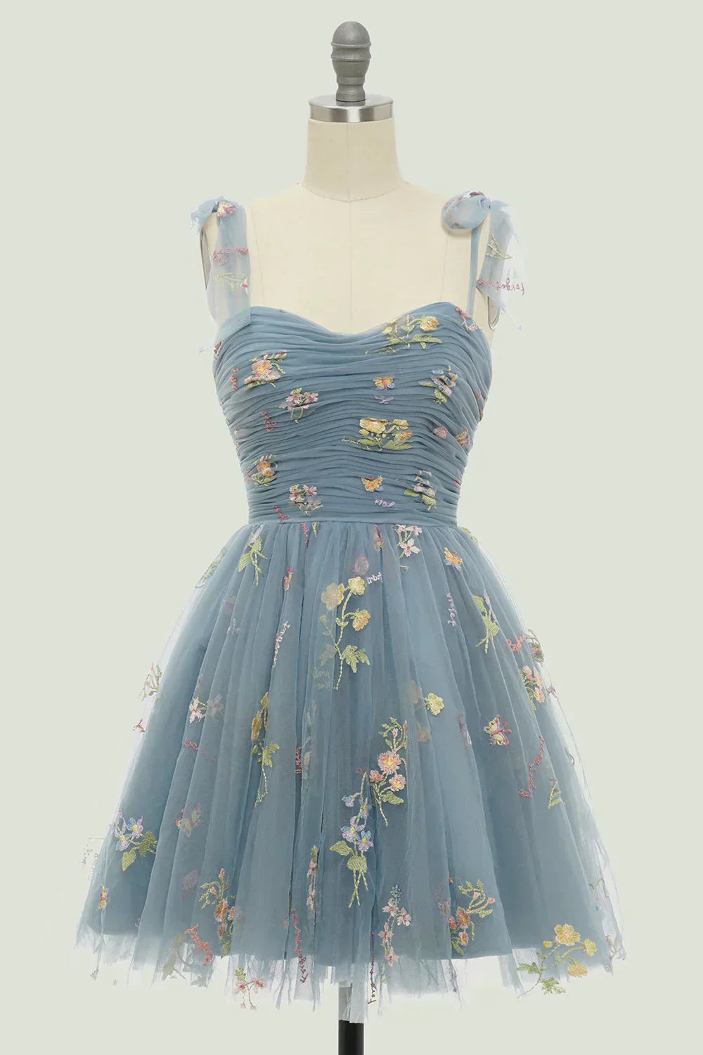 Aurora - Robe de Bal en Tulle Brodée Haut de Gamme