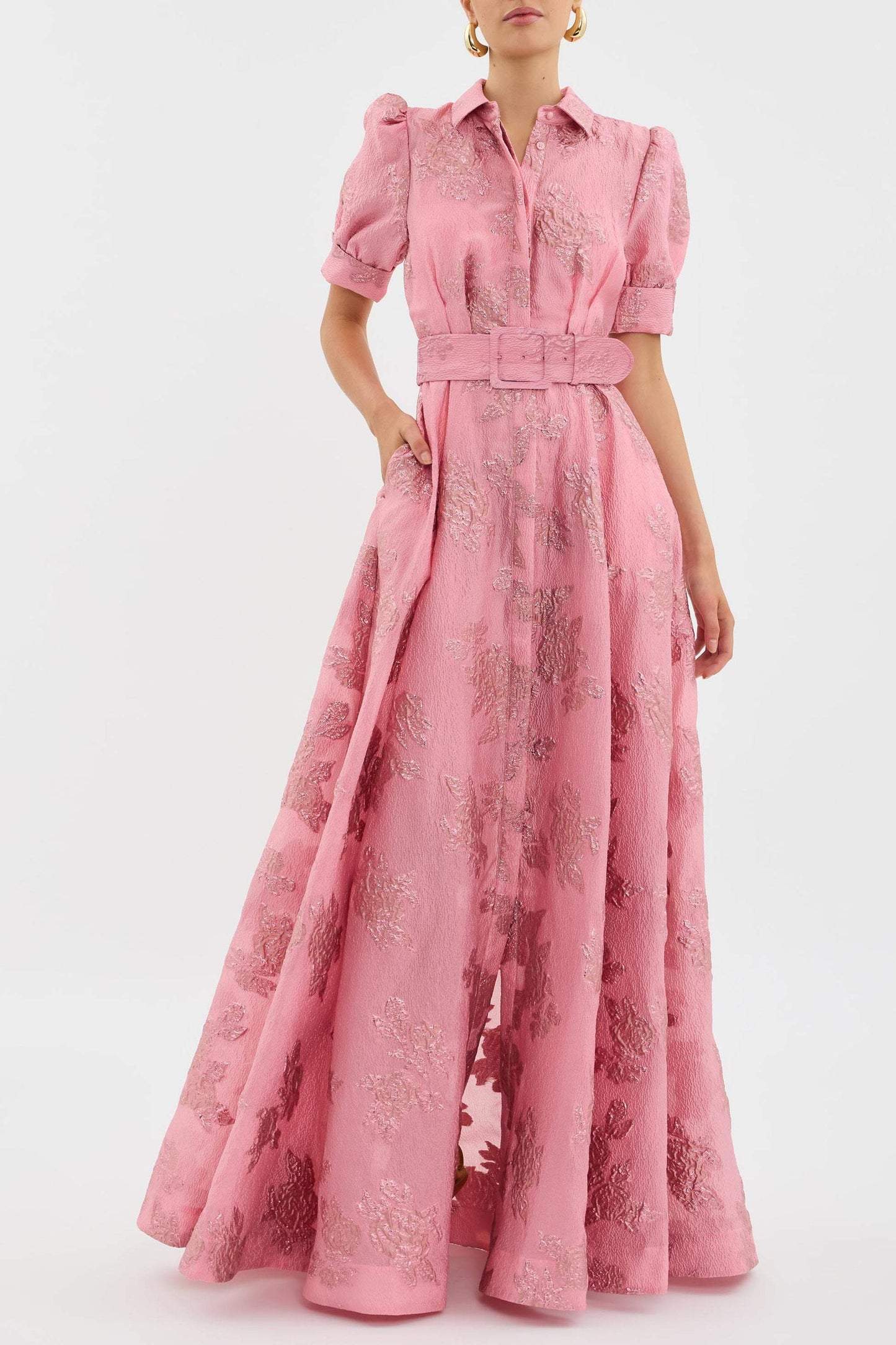Bethany - Robe Couture Brodée à Ceinture